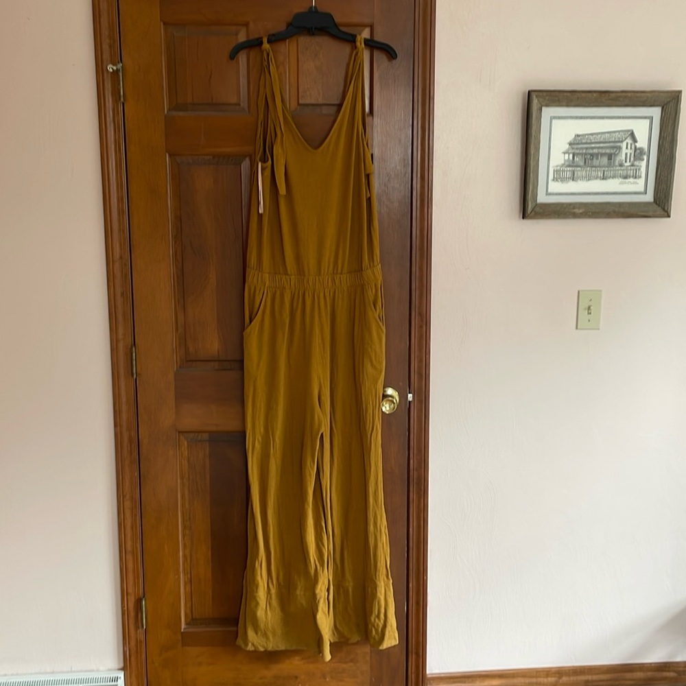 Pact sleeveless mustard long jumper. Size L